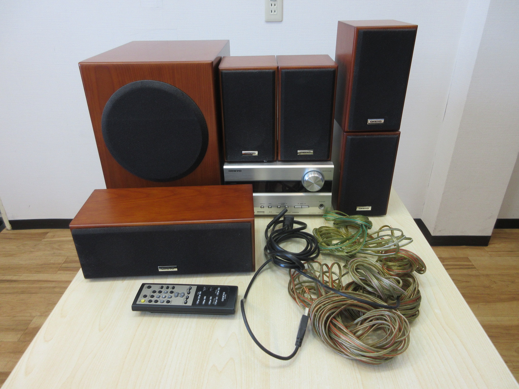 今月末まで値下げします ONKYO オンキョー 5.1ch ホームシアター 